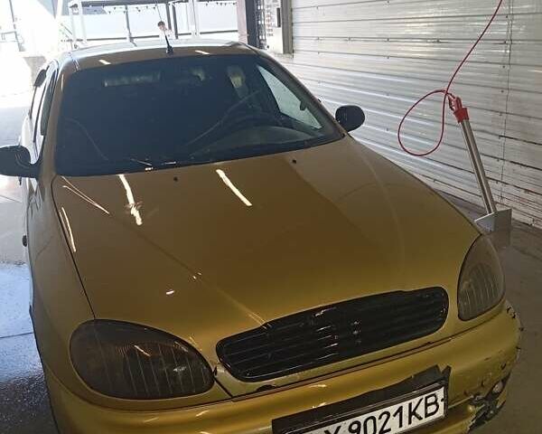 Желтый ЗАЗ Сенс, объемом двигателя 1.3 л и пробегом 200 тыс. км за 1700 $, фото 1 на Automoto.ua