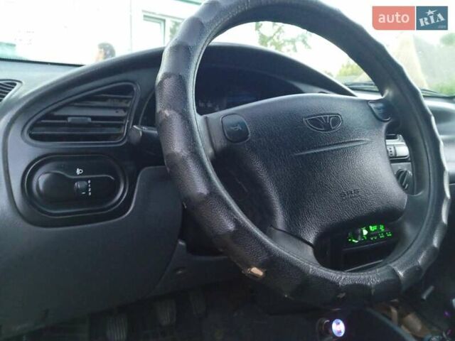 Жовтий ЗАЗ Sens, об'ємом двигуна 1.3 л та пробігом 202 тис. км за 1400 $, фото 11 на Automoto.ua