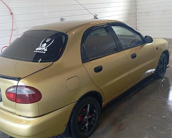 Жовтий ЗАЗ Sens, об'ємом двигуна 1.3 л та пробігом 202 тис. км за 1400 $, фото 13 на Automoto.ua