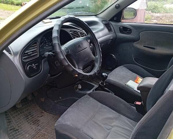 Жовтий ЗАЗ Sens, об'ємом двигуна 1.3 л та пробігом 202 тис. км за 1400 $, фото 20 на Automoto.ua