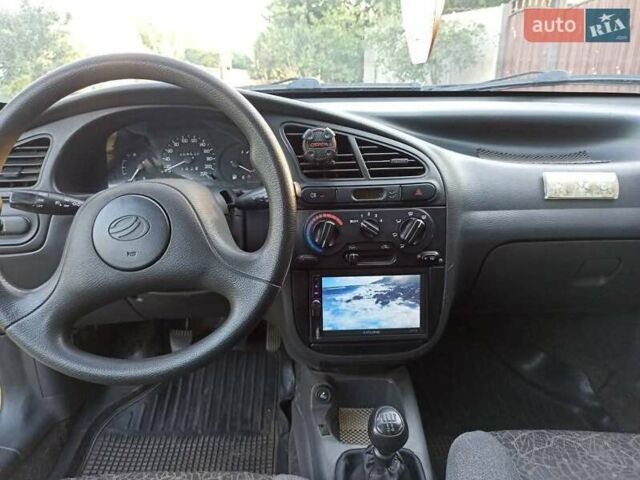 ЗАЗ Сенс 2007 в Никополе на Automoto.ua Желтый ЗАЗ Сенс, объемом двигателя 1.39 л и пробегом 200 тыс. км за 2500 $, фото 5 на Automoto.ua