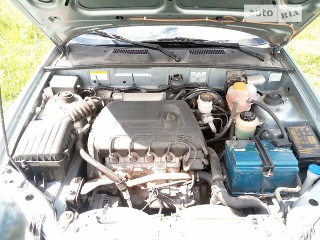 Серый ЗАЗ Сенс, объемом двигателя 1.3 л и пробегом 62 тыс. км за 3200 $, фото 11 на Automoto.ua