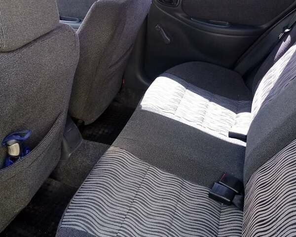 Серый ЗАЗ Сенс, объемом двигателя 1.3 л и пробегом 62 тыс. км за 3200 $, фото 6 на Automoto.ua