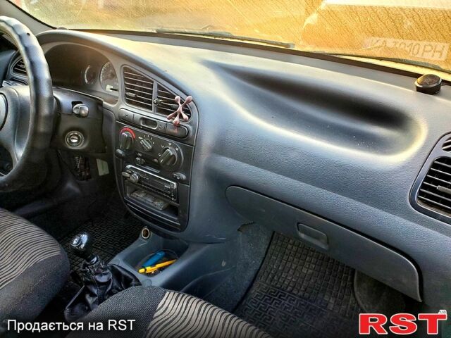 Сірий ЗАЗ Sens, об'ємом двигуна 1.3 л та пробігом 175 тис. км за 1700 $, фото 2 на Automoto.ua