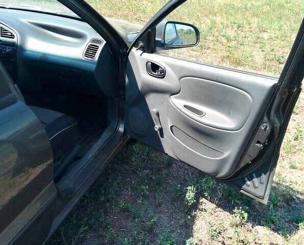 Серый ЗАЗ Сенс, объемом двигателя 1.3 л и пробегом 67 тыс. км за 3900 $, фото 10 на Automoto.ua