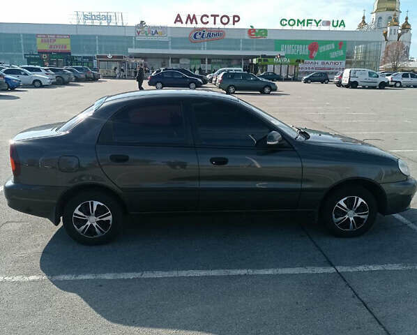 ЗАЗ Sens 2014 у Запоріжжя на Automoto.ua Сірий ЗАЗ Sens, об'ємом двигуна 1.3 л та пробігом 70 тис. км за 3500 $, фото 4 на Automoto.ua