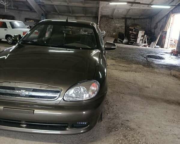 Серый ЗАЗ Сенс, объемом двигателя 1.3 л и пробегом 65 тыс. км за 3000 $, фото 2 на Automoto.ua