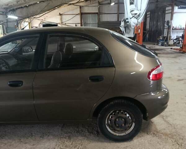 Серый ЗАЗ Сенс, объемом двигателя 1.3 л и пробегом 65 тыс. км за 3000 $, фото 4 на Automoto.ua