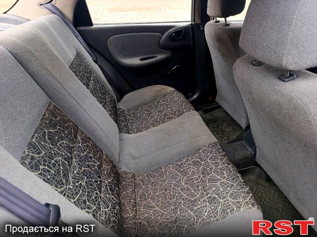 Сірий ЗАЗ Sens, об'ємом двигуна 1.3 л та пробігом 97 тис. км за 1800 $, фото 6 на Automoto.ua