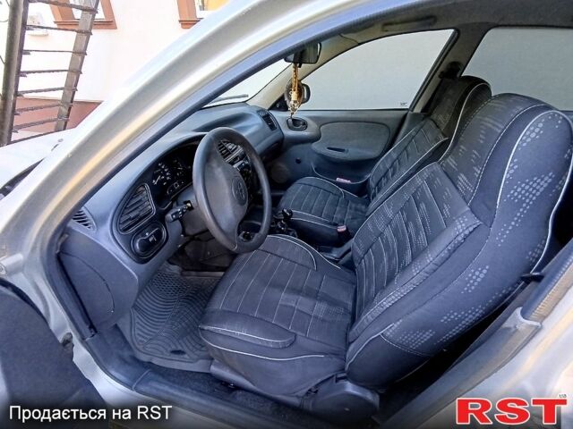 Сірий ЗАЗ Sens, об'ємом двигуна 1.3 л та пробігом 160 тис. км за 2000 $, фото 8 на Automoto.ua