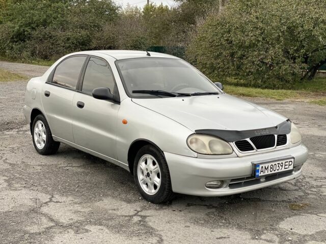 Сірий ЗАЗ Sens, об'ємом двигуна 1.3 л та пробігом 300 тис. км за 1350 $, фото 2 на Automoto.ua