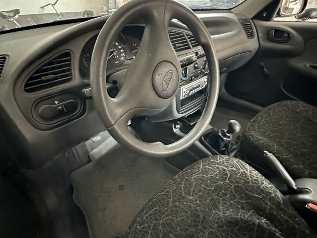 Сірий ЗАЗ Sens, об'ємом двигуна 1.3 л та пробігом 91 тис. км за 3000 $, фото 4 на Automoto.ua