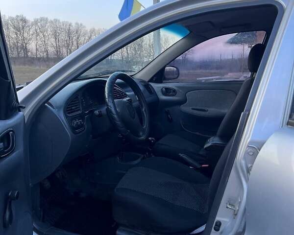 Сірий ЗАЗ Sens, об'ємом двигуна 1.3 л та пробігом 229 тис. км за 1750 $, фото 7 на Automoto.ua