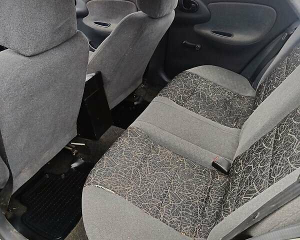 Сірий ЗАЗ Sens, об'ємом двигуна 1.3 л та пробігом 233 тис. км за 1100 $, фото 11 на Automoto.ua