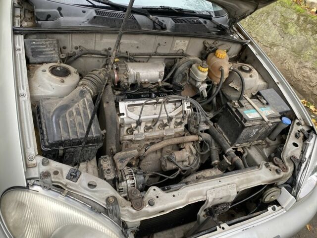 Серый ЗАЗ Сенс, объемом двигателя 1.3 л и пробегом 220 тыс. км за 1600 $, фото 7 на Automoto.ua