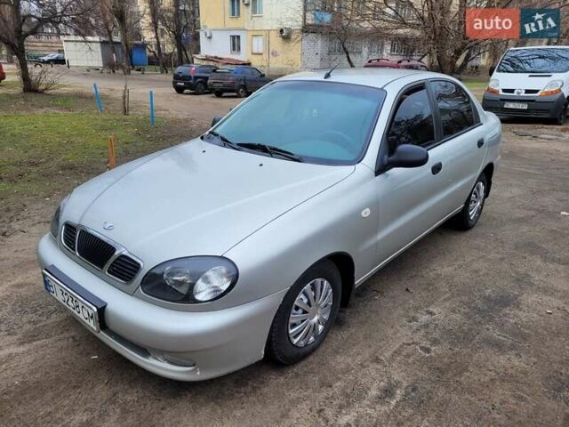 ЗАЗ Сенс 2007 в Горишние Плавни (Комсомольск) на Automoto.ua Серый ЗАЗ Сенс, объемом двигателя 1.3 л и пробегом 91 тыс. км за 3000 $, фото 2 на Automoto.ua