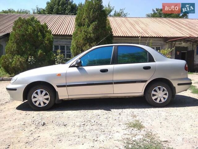 Сірий ЗАЗ Sens, об'ємом двигуна 1.3 л та пробігом 149 тис. км за 2050 $, фото 3 на Automoto.ua