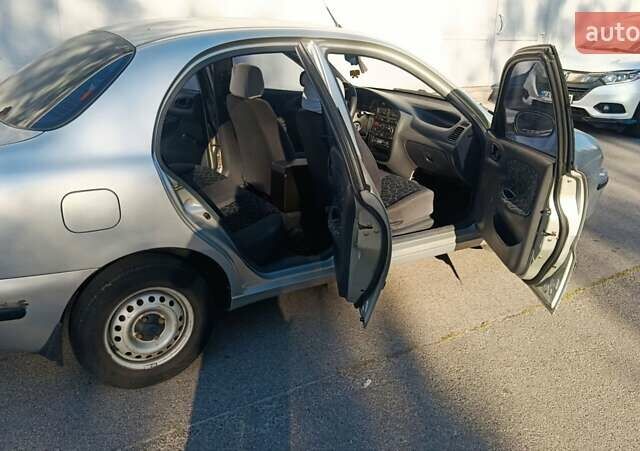 ЗАЗ Сенс 2007 в Киеве на Automoto.ua Серый ЗАЗ Сенс, объемом двигателя 1.3 л и пробегом 207 тыс. км за 2500 $, фото 3 на Automoto.ua