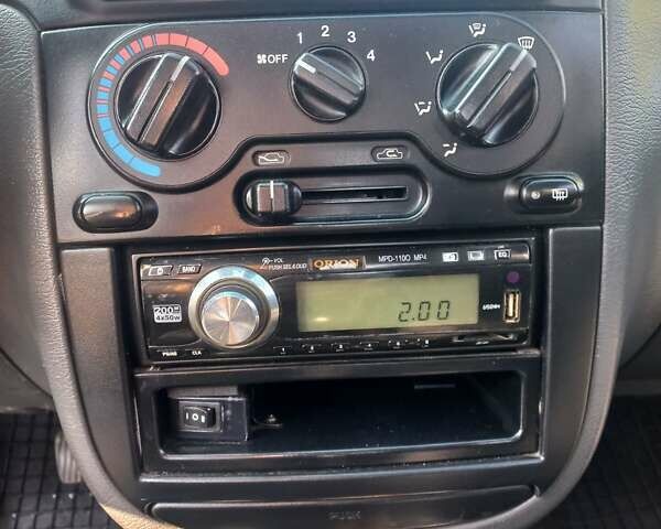 Серый ЗАЗ Сенс, объемом двигателя 1.3 л и пробегом 131 тыс. км за 1500 $, фото 5 на Automoto.ua