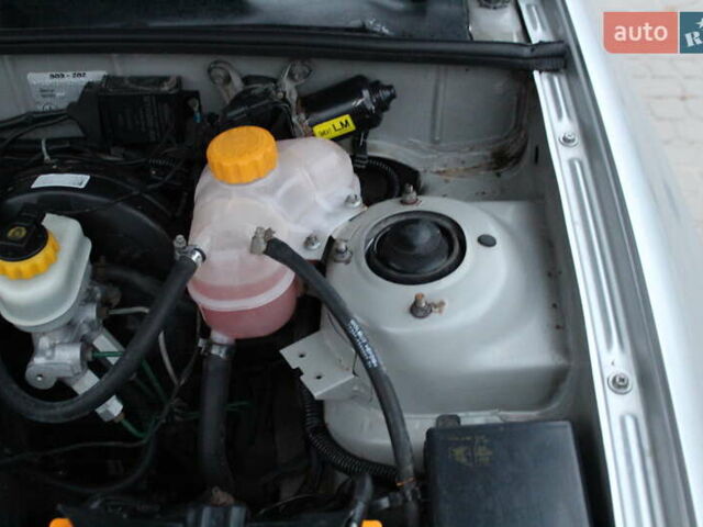 Серый ЗАЗ Сенс, объемом двигателя 1.3 л и пробегом 182 тыс. км за 1450 $, фото 21 на Automoto.ua