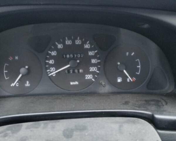 Сірий ЗАЗ Sens, об'ємом двигуна 1.3 л та пробігом 185 тис. км за 1100 $, фото 1 на Automoto.ua