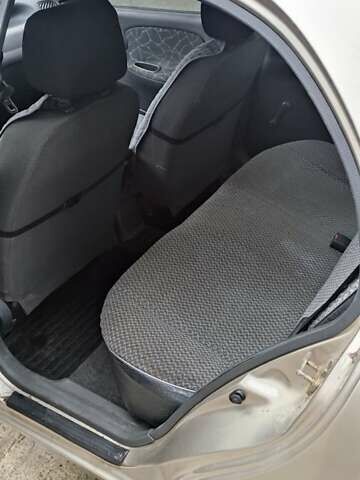 Серый ЗАЗ Сенс, объемом двигателя 1.3 л и пробегом 215 тыс. км за 2000 $, фото 7 на Automoto.ua