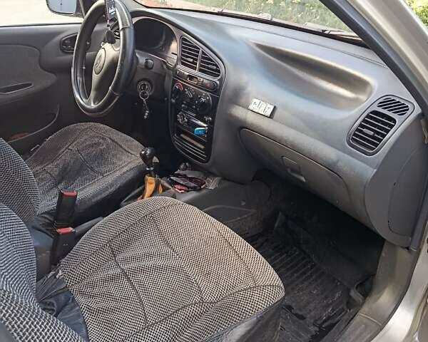 Серый ЗАЗ Сенс, объемом двигателя 1.3 л и пробегом 302 тыс. км за 2500 $, фото 11 на Automoto.ua