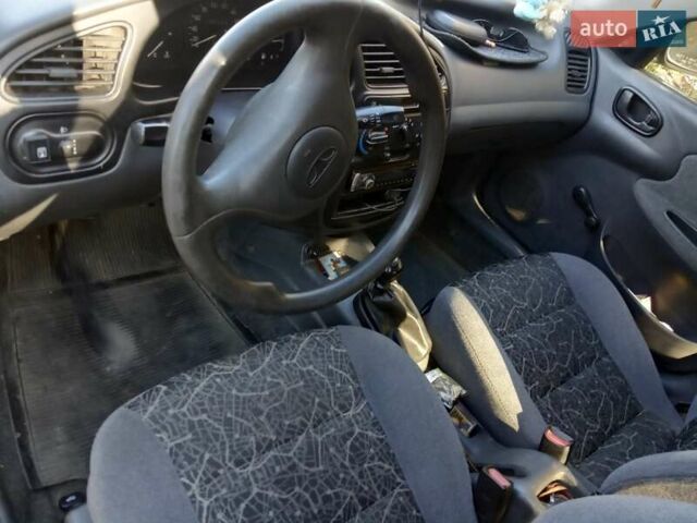 Серый ЗАЗ Сенс, объемом двигателя 1.3 л и пробегом 150 тыс. км за 2500 $, фото 3 на Automoto.ua