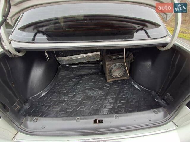 Серый ЗАЗ Сенс, объемом двигателя 1.3 л и пробегом 170 тыс. км за 1700 $, фото 2 на Automoto.ua
