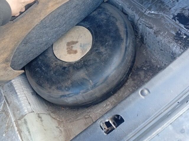 Сірий ЗАЗ Sens, об'ємом двигуна 1.4 л та пробігом 200 тис. км за 1100 $, фото 5 на Automoto.ua