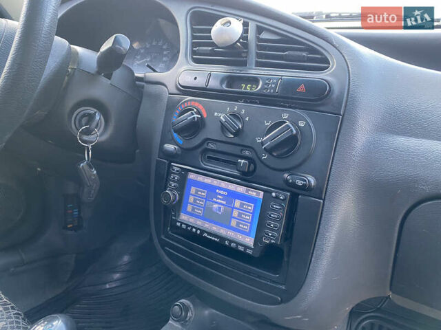 Серый ЗАЗ Сенс, объемом двигателя 1.3 л и пробегом 170 тыс. км за 1300 $, фото 5 на Automoto.ua