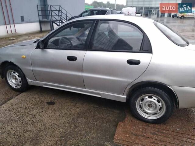 Сірий ЗАЗ Sens, об'ємом двигуна 1.3 л та пробігом 185 тис. км за 1100 $, фото 11 на Automoto.ua