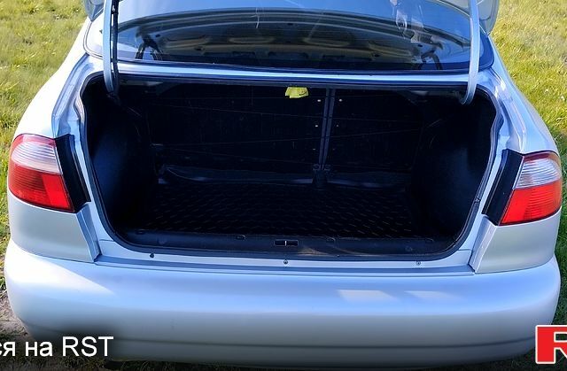 Сірий ЗАЗ Sens, об'ємом двигуна 1.4 л та пробігом 0 тис. км за 2700 $, фото 3 на Automoto.ua