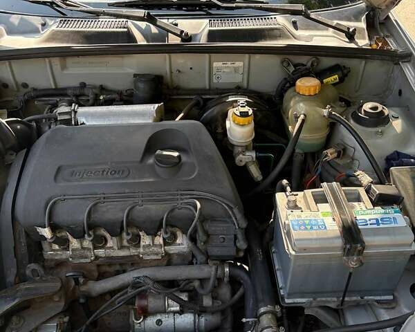 Сірий ЗАЗ Sens, об'ємом двигуна 1.3 л та пробігом 156 тис. км за 2399 $, фото 10 на Automoto.ua