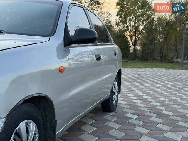 Сірий ЗАЗ Sens, об'ємом двигуна 1.3 л та пробігом 160 тис. км за 1200 $, фото 5 на Automoto.ua
