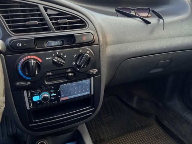 Серый ЗАЗ Сенс, объемом двигателя 1.3 л и пробегом 190 тыс. км за 1200 $, фото 8 на Automoto.ua