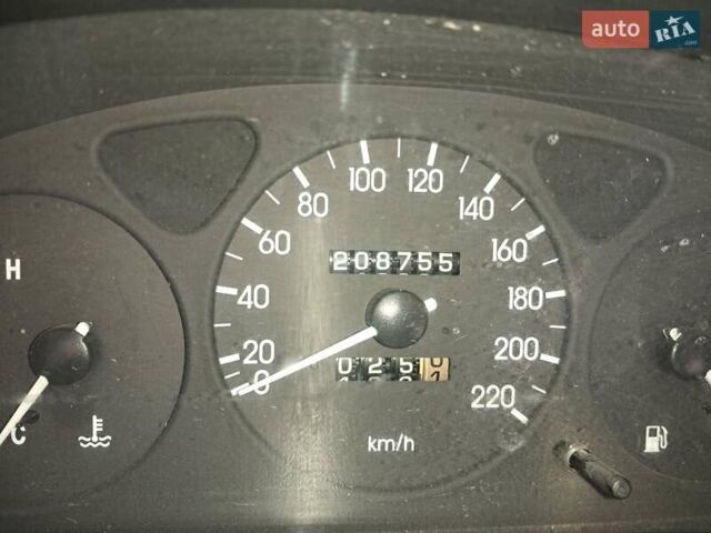 Серый ЗАЗ Сенс, объемом двигателя 1.3 л и пробегом 209 тыс. км за 1900 $, фото 3 на Automoto.ua