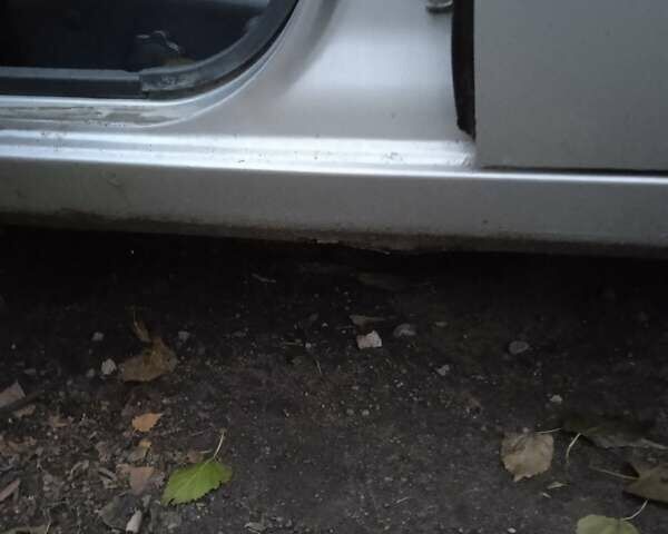 Серый ЗАЗ Сенс, объемом двигателя 1.39 л и пробегом 180 тыс. км за 2000 $, фото 4 на Automoto.ua