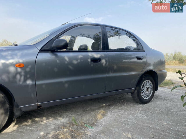 Серый ЗАЗ Сенс, объемом двигателя 1.39 л и пробегом 250 тыс. км за 2000 $, фото 6 на Automoto.ua