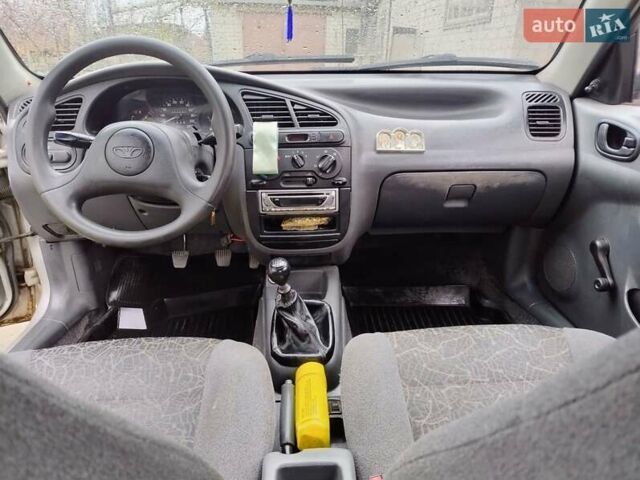 Серый ЗАЗ Сенс, объемом двигателя 1.3 л и пробегом 215 тыс. км за 1700 $, фото 4 на Automoto.ua