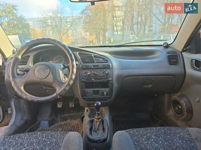 Сірий ЗАЗ Sens, об'ємом двигуна 1.3 л та пробігом 300 тис. км за 1200 $, фото 16 на Automoto.ua