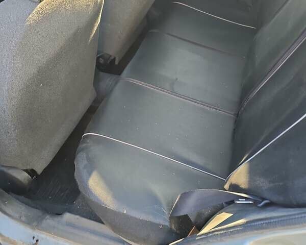 Сірий ЗАЗ Sens, об'ємом двигуна 1.3 л та пробігом 300 тис. км за 1200 $, фото 3 на Automoto.ua