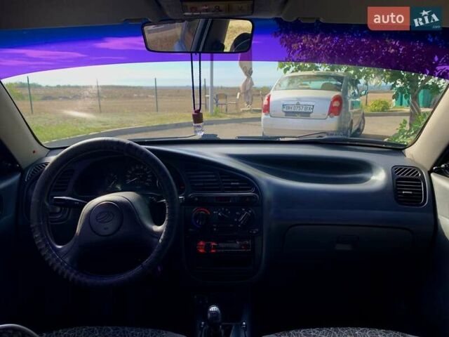 Сірий ЗАЗ Sens, об'ємом двигуна 1.3 л та пробігом 188 тис. км за 2900 $, фото 3 на Automoto.ua