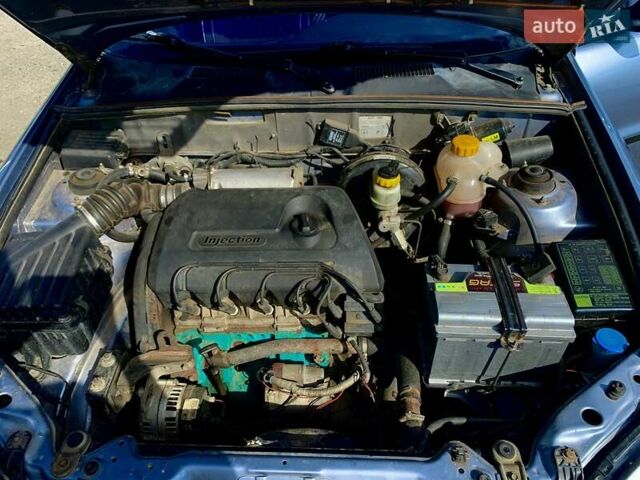 Сірий ЗАЗ Sens, об'ємом двигуна 1.3 л та пробігом 188 тис. км за 2900 $, фото 5 на Automoto.ua