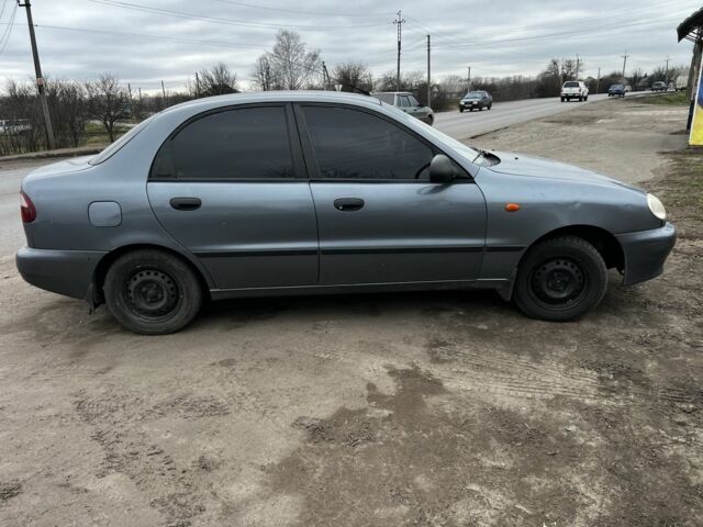 Сірий ЗАЗ Sens, об'ємом двигуна 1.4 л та пробігом 28 тис. км за 1000 $, фото 5 на Automoto.ua