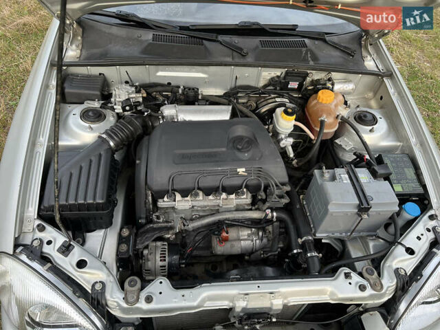 Серый ЗАЗ Сенс, объемом двигателя 1.3 л и пробегом 65 тыс. км за 3000 $, фото 5 на Automoto.ua