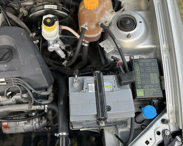 Серый ЗАЗ Сенс, объемом двигателя 1.3 л и пробегом 65 тыс. км за 3000 $, фото 6 на Automoto.ua