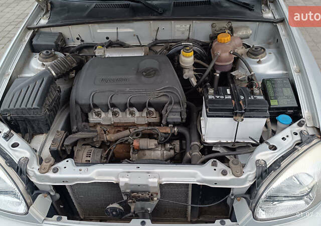 Сірий ЗАЗ Sens, об'ємом двигуна 1.3 л та пробігом 100 тис. км за 2800 $, фото 3 на Automoto.ua