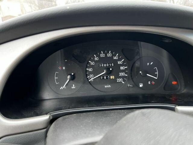 Сірий ЗАЗ Sens, об'ємом двигуна 1.4 л та пробігом 28 тис. км за 1000 $, фото 9 на Automoto.ua