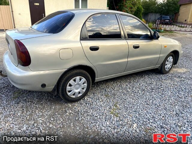 Серый ЗАЗ Сенс, объемом двигателя 1.3 л и пробегом 200 тыс. км за 2100 $, фото 4 на Automoto.ua